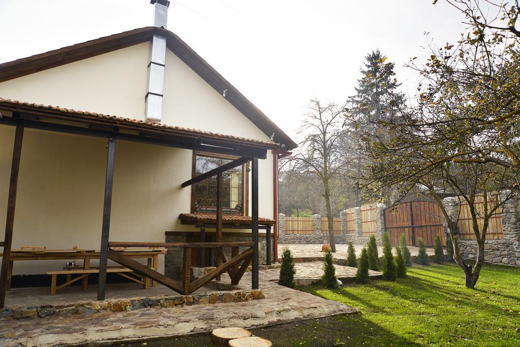 Villa Jrhogher Dilisan Kültér fotó